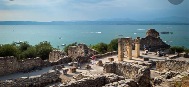 Casa El Paso Lägenhet Padenghe sul Garda Exteriör bild